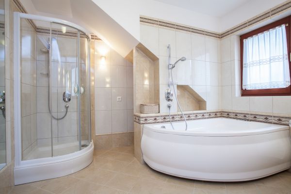 Oversized Bathtub Installation in Northfield