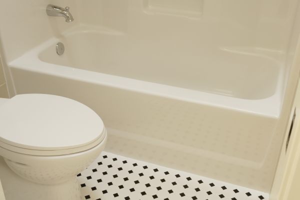 Fiberglass Tub Replacement in Northfield